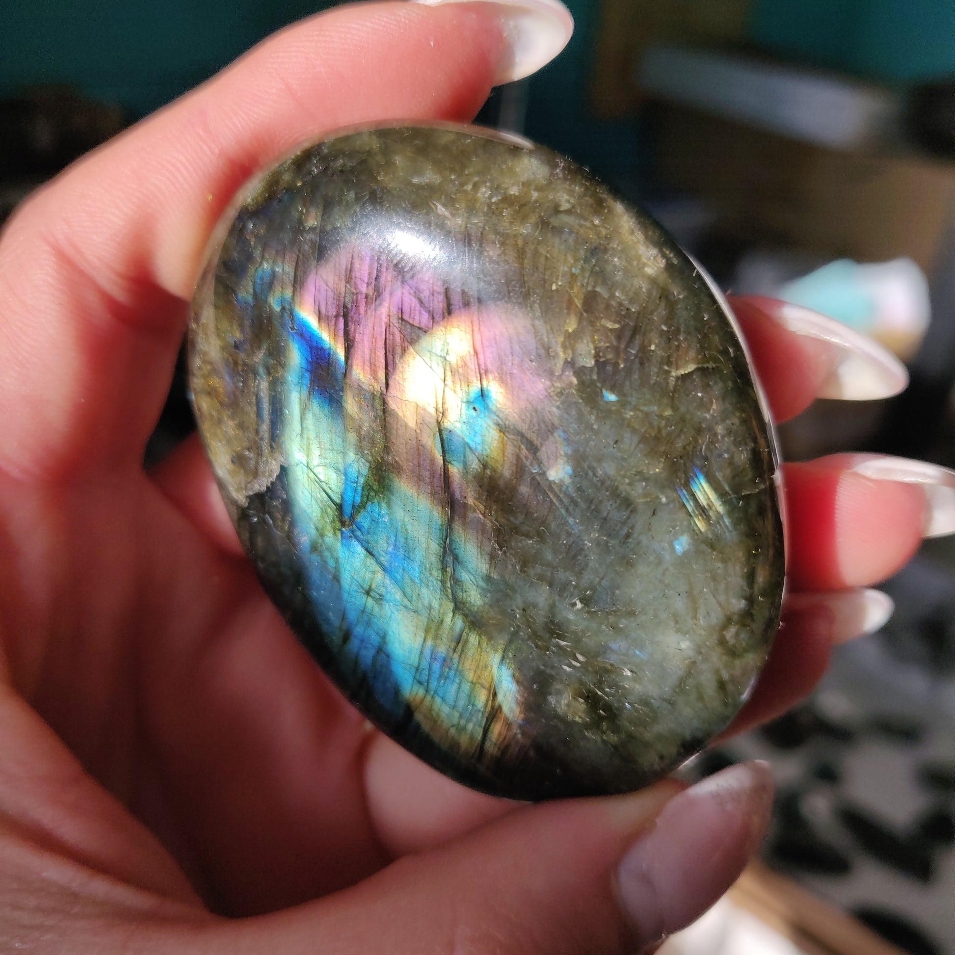 Labradorite Palm Stone (#279) - Simply Affinity