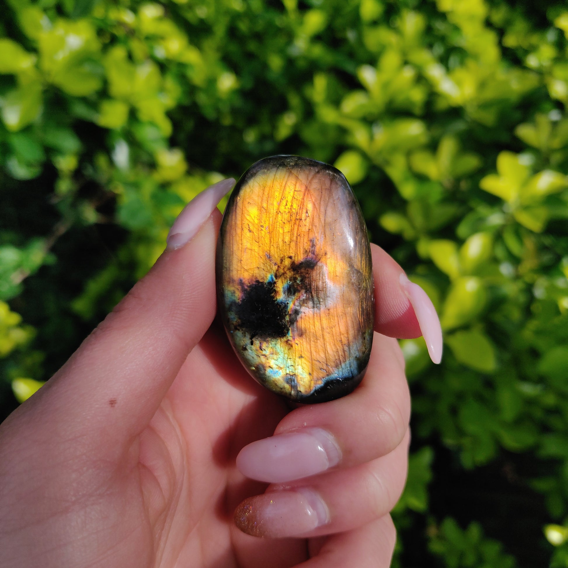 Labradorite Palm Stone (#285) - Simply Affinity