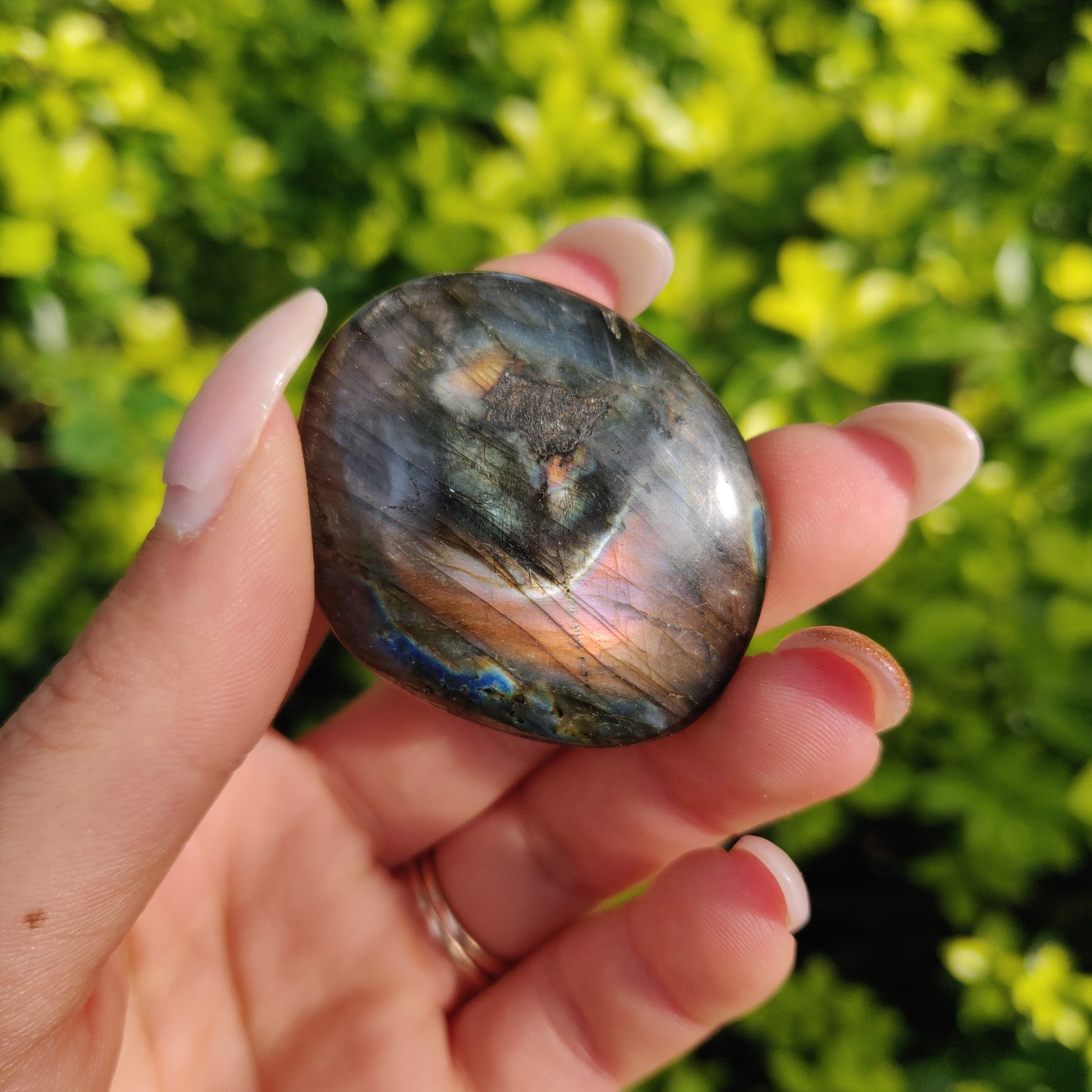 Labradorite Palm Stone (#286) - Simply Affinity
