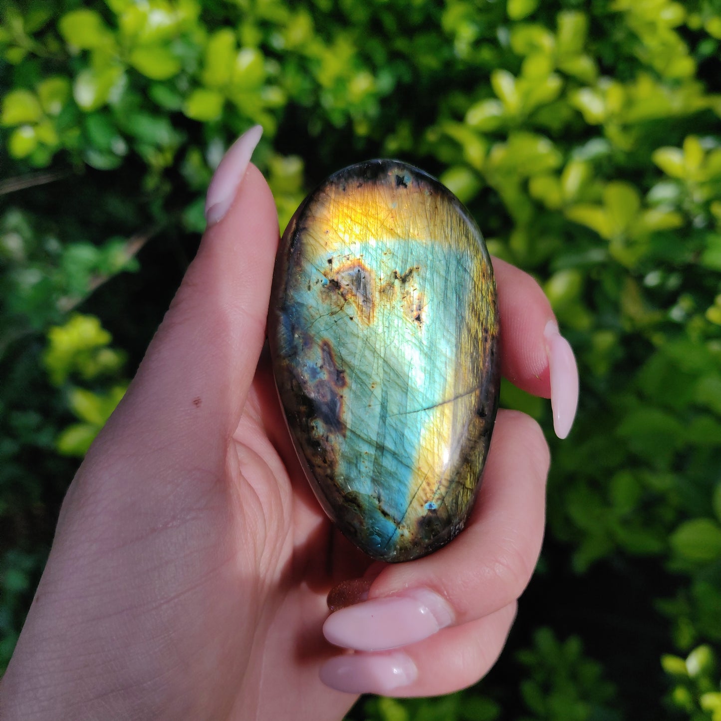 Labradorite Palm Stone (#129) - Simply Affinity