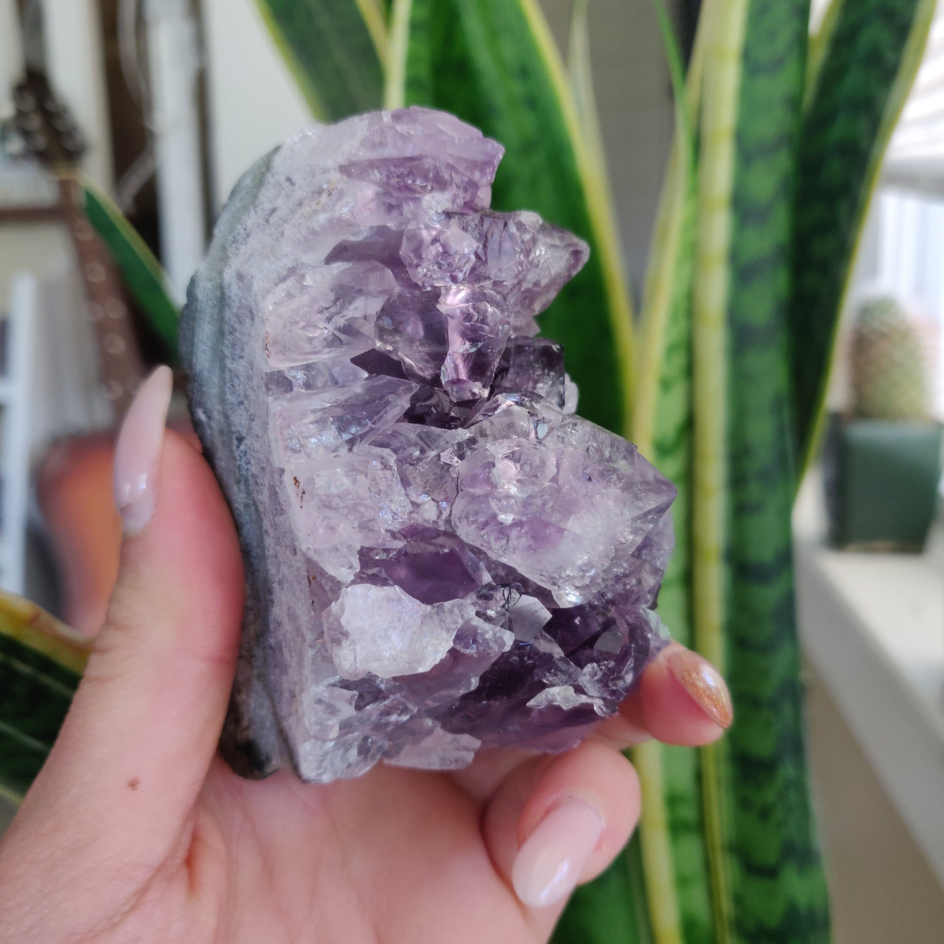 Amethyst Geode Free Form, Cut Base (#18) - Simply Affinity