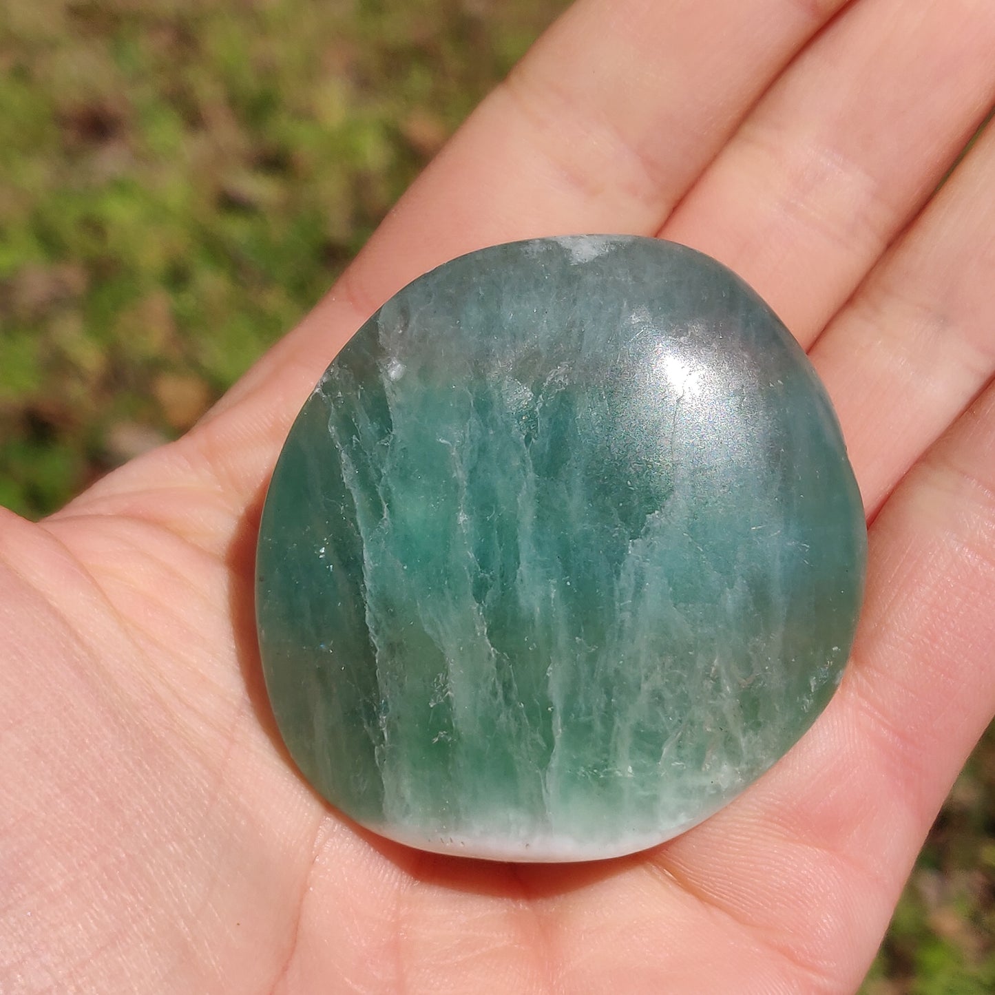 Fluorite Palm Stone (#23) - Simply Affinity