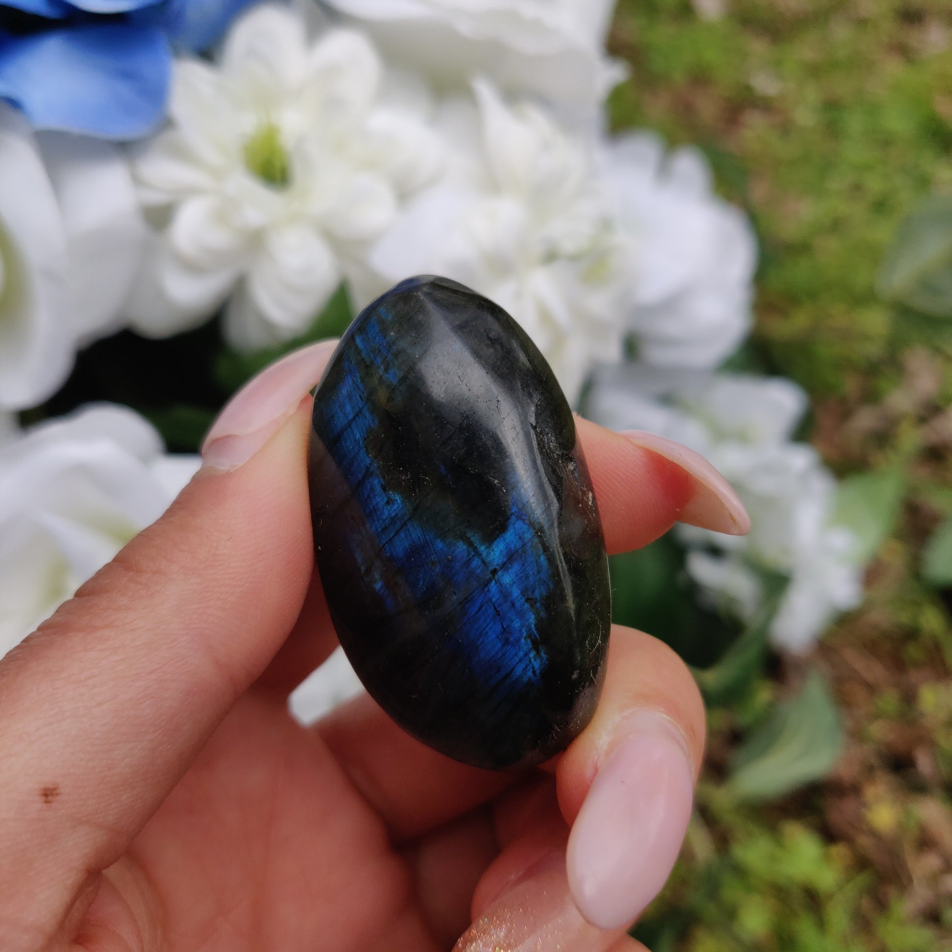 Labradorite Palm Stone (#302) - Simply Affinity