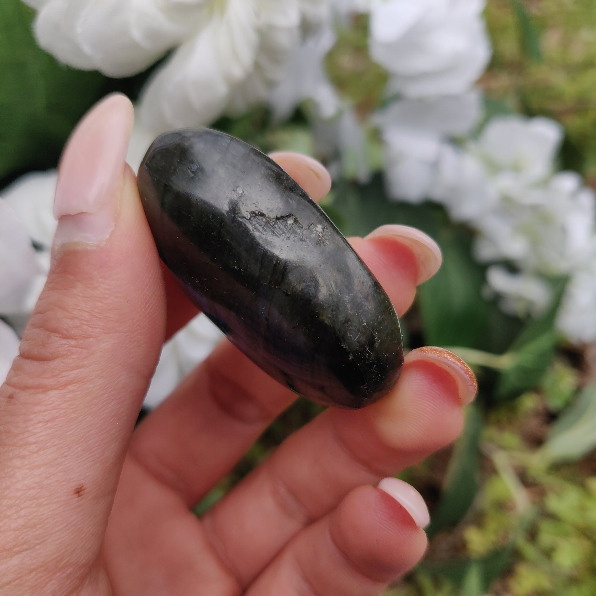 Labradorite Palm Stone (#302) - Simply Affinity