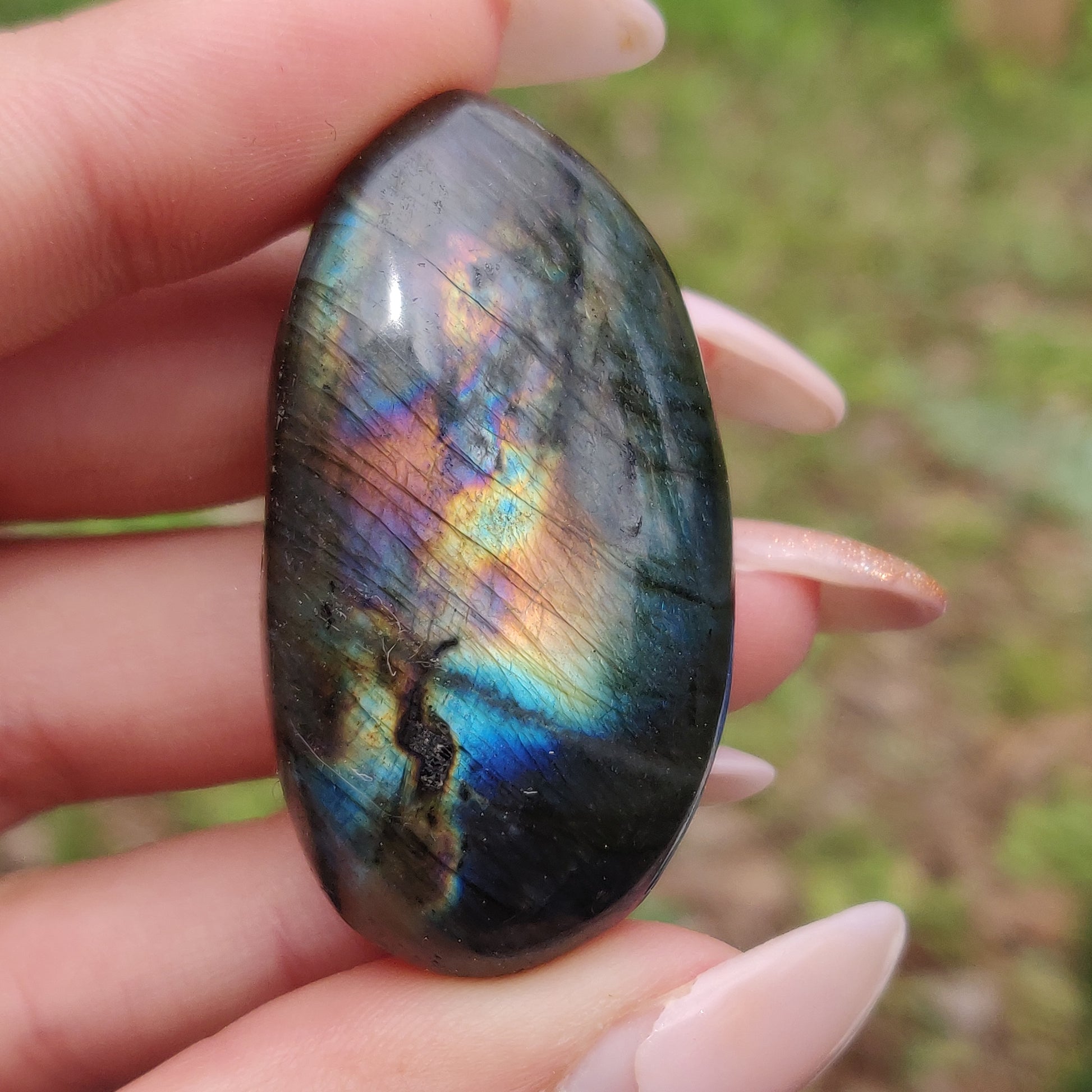 Labradorite Palm Stone (#302) - Simply Affinity