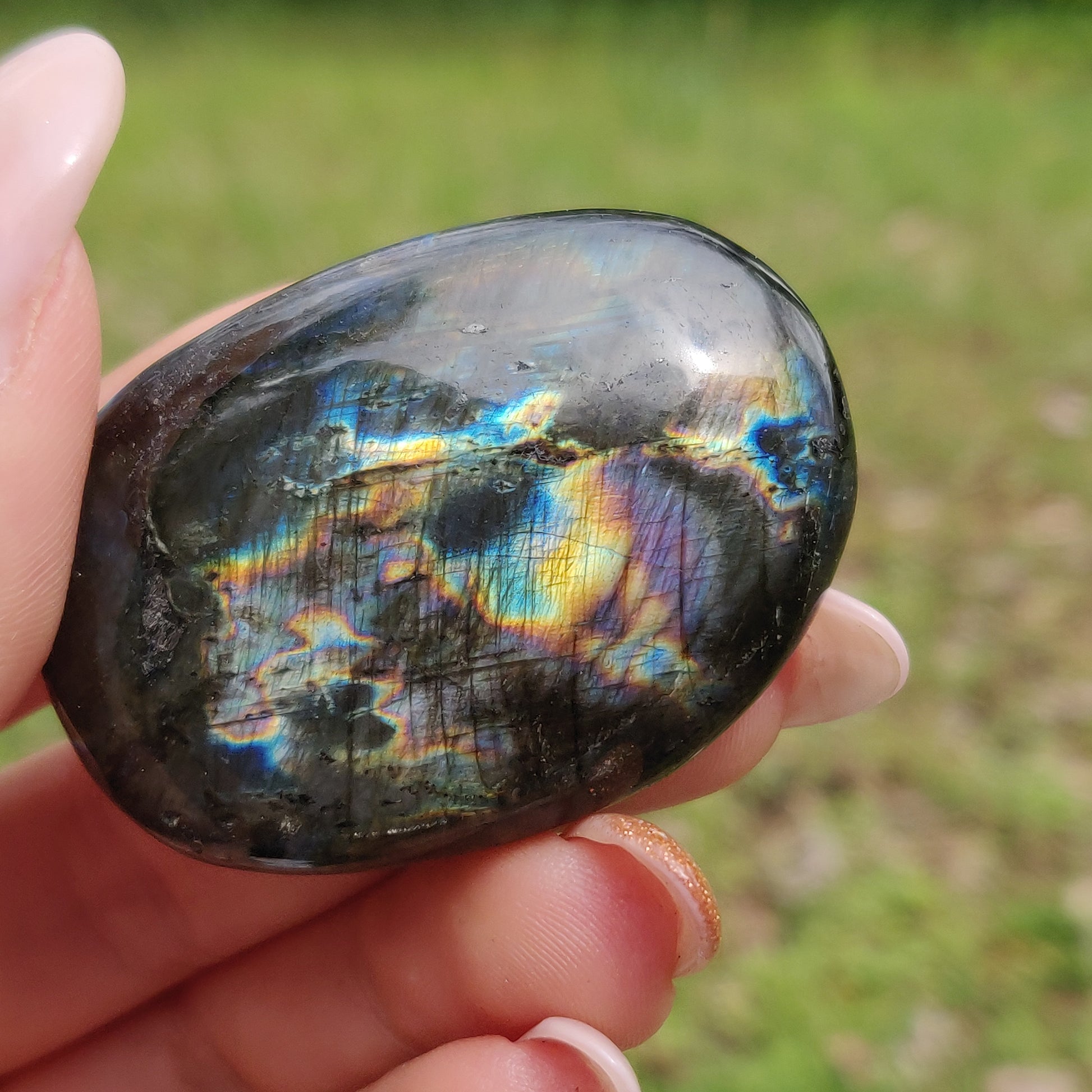 Labradorite Palm Stone (#303) - Simply Affinity