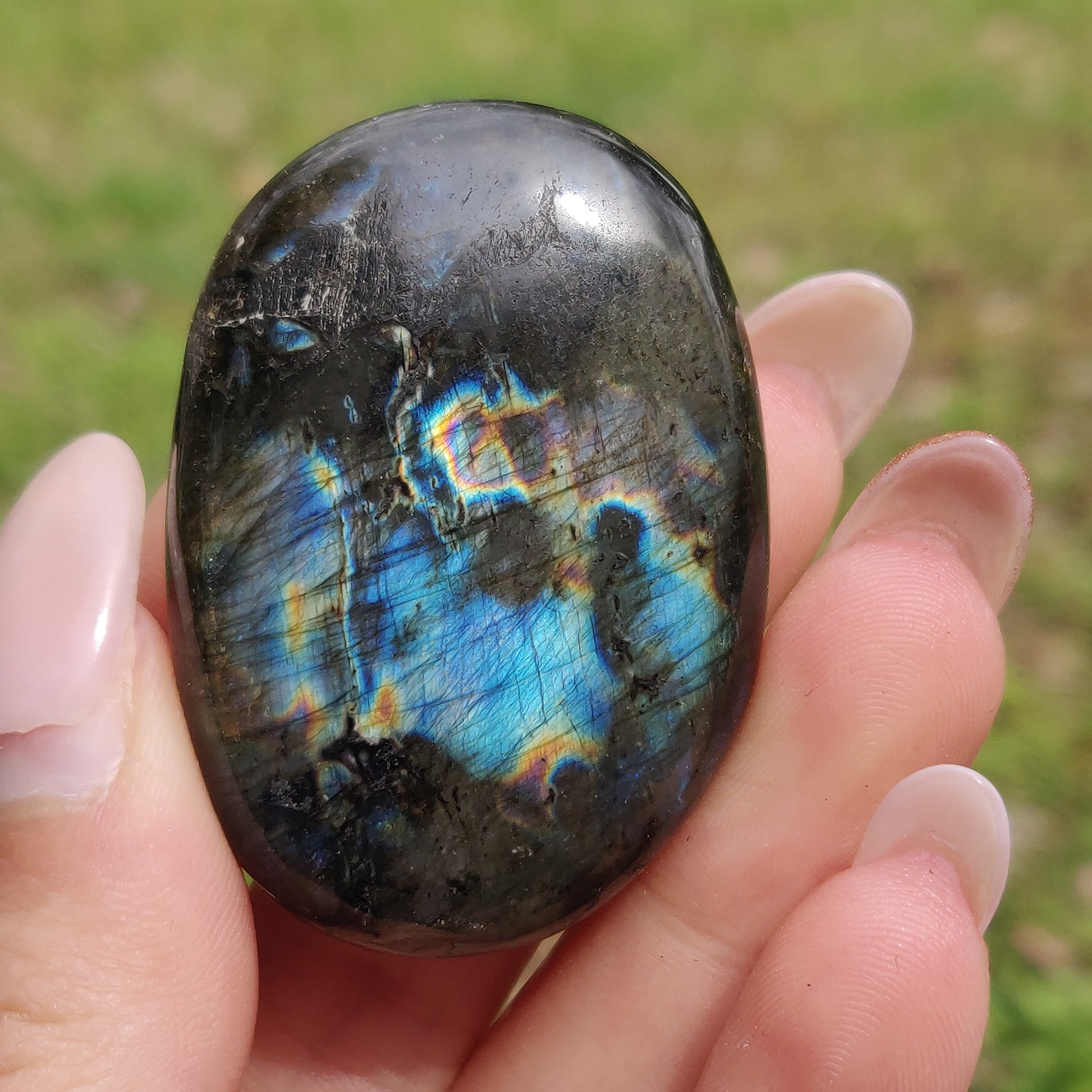 Labradorite Palm Stone (#303) - Simply Affinity