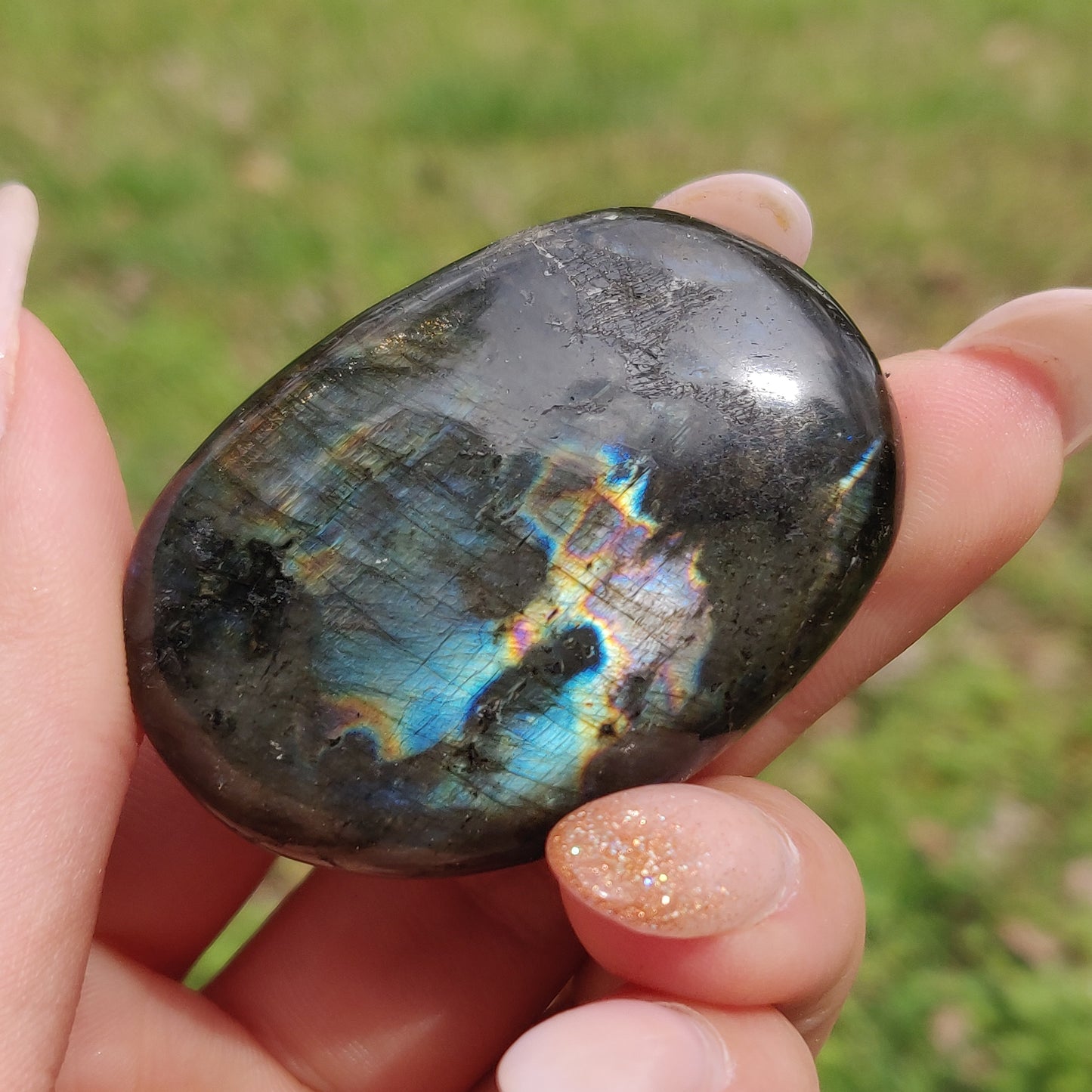 Labradorite Palm Stone (#303) - Simply Affinity