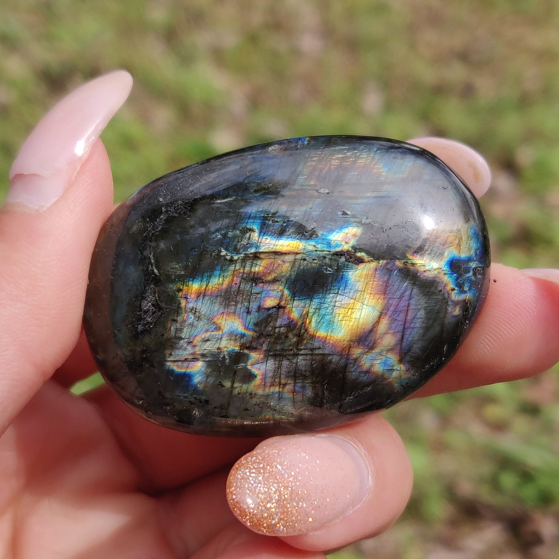 Labradorite Palm Stone (#303) - Simply Affinity