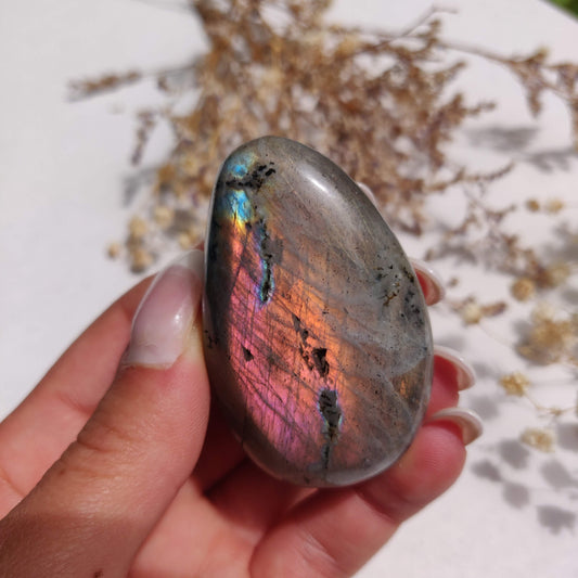 Labradorite Palm Stone (#314) - Simply Affinity