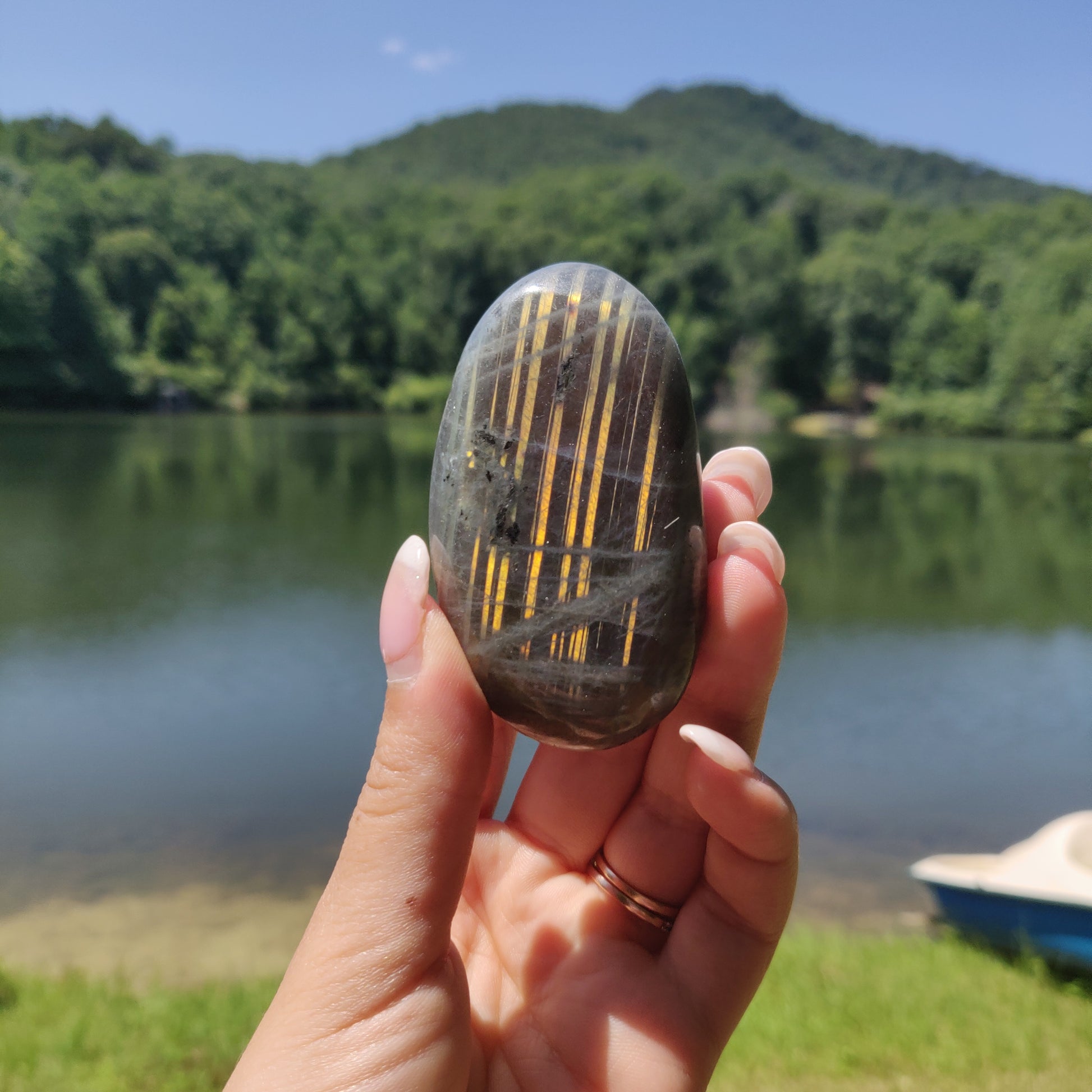 Labradorite Palm Stone (#294) - Simply Affinity