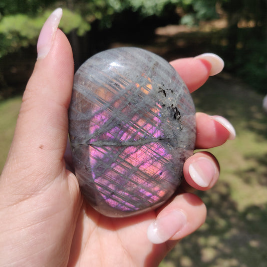 Labradorite Palm Stone (#322) - Simply Affinity