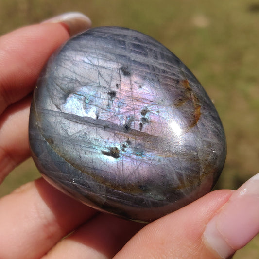 Labradorite Palm Stone (#321) - Simply Affinity