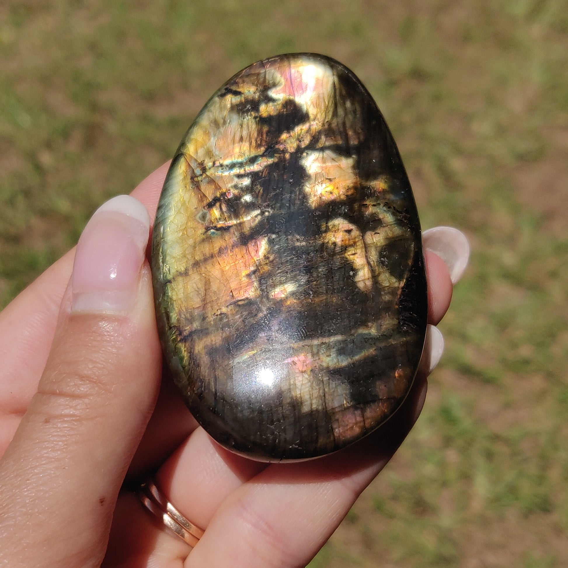 Labradorite Palm Stone (#323) - Simply Affinity
