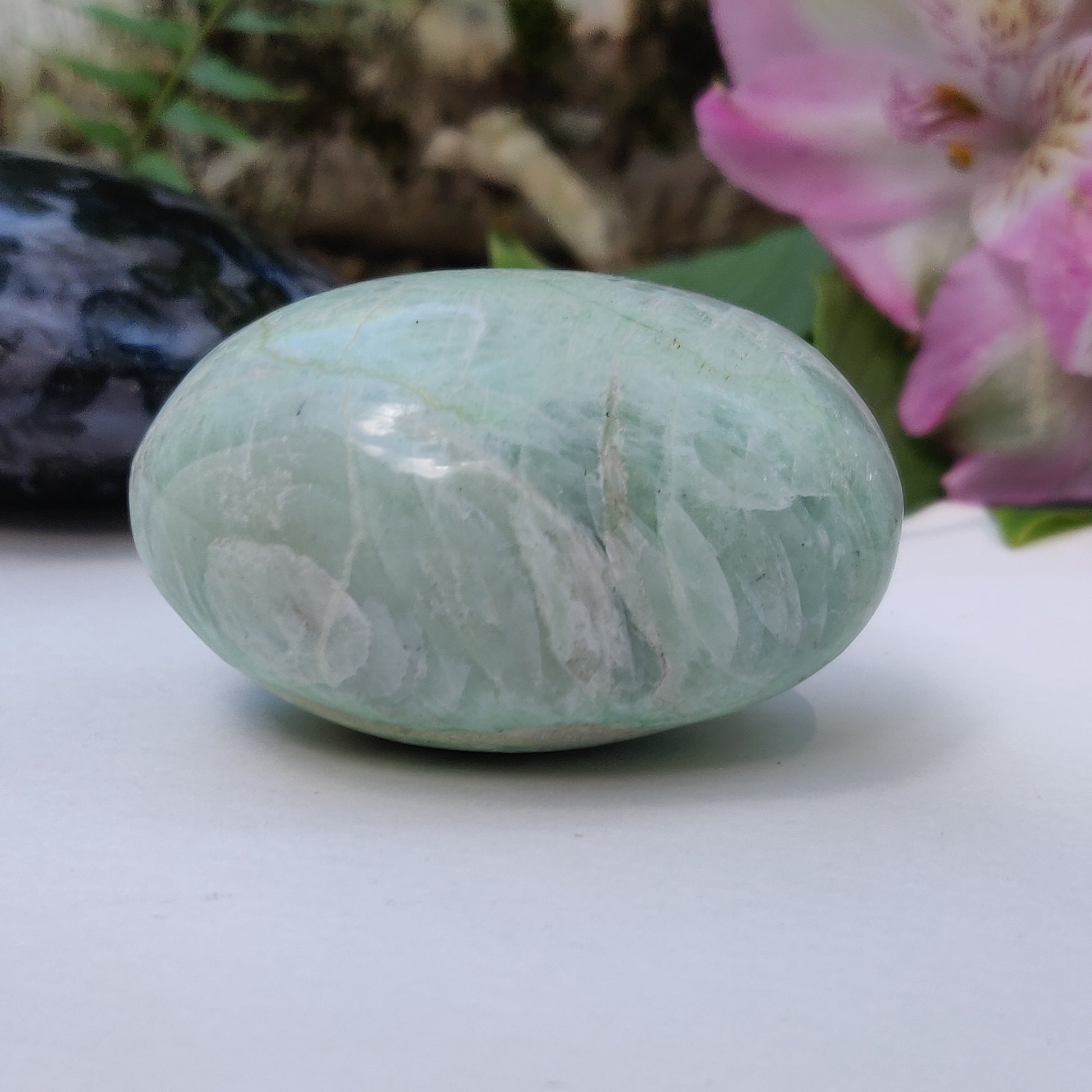 BLUE FLASH Garnierite Palm Stone (#11) - Simply Affinity