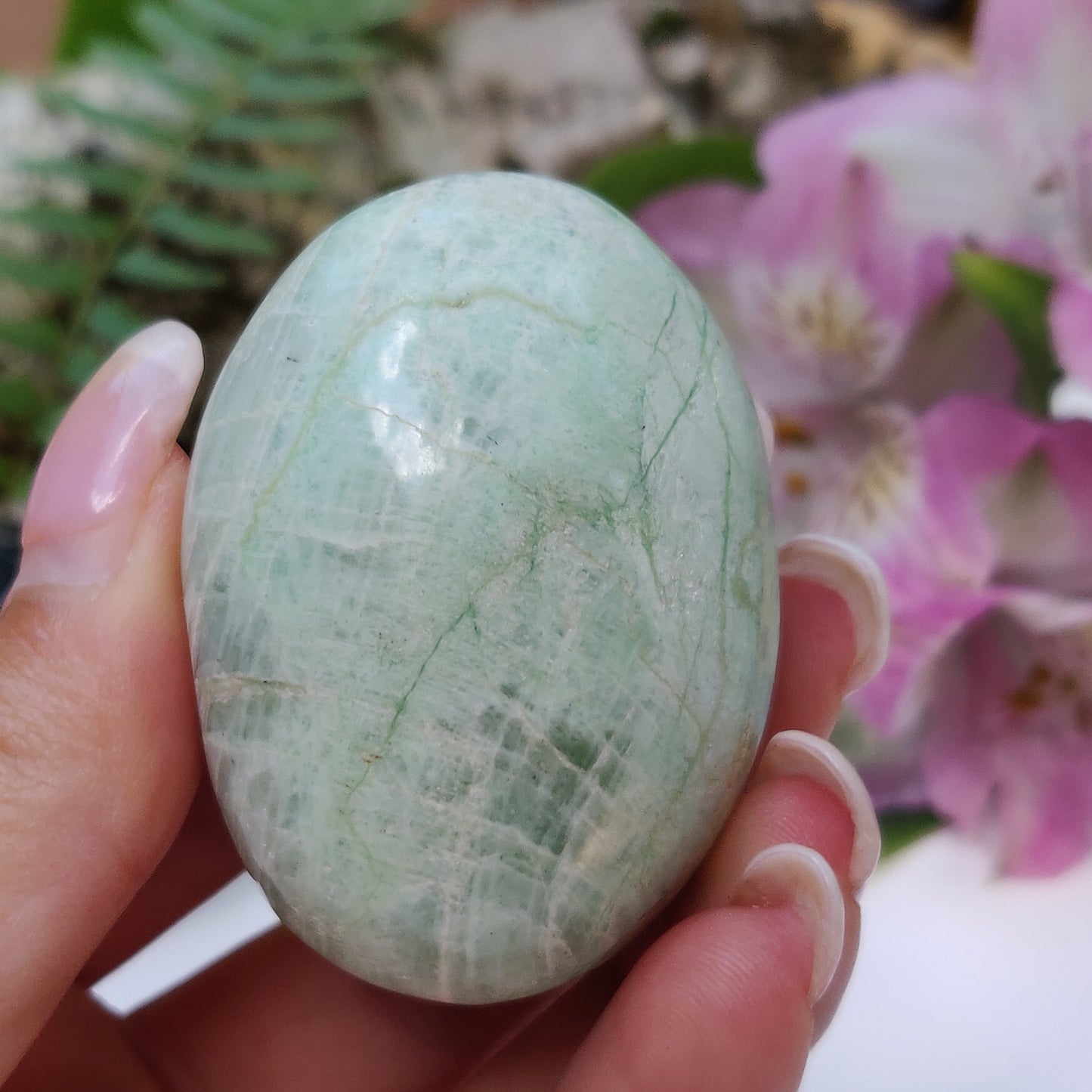 BLUE FLASH Garnierite Palm Stone (#11) - Simply Affinity