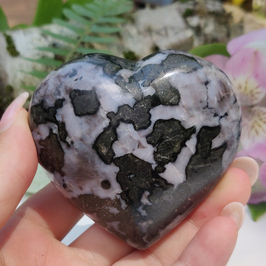 Mystic Merlinite Heart (#2) - Simply Affinity