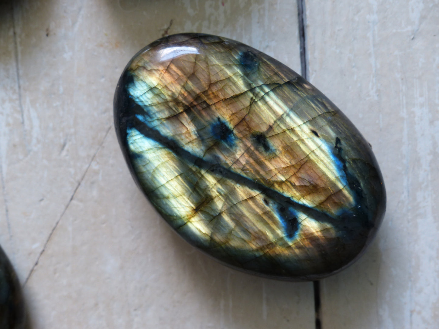 Labradorite Palm Stone, Golden Green Labradorite (#21)