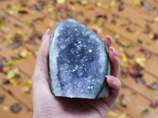Amethyst Geode Free Form, Polished (#1) - Simply Affinity