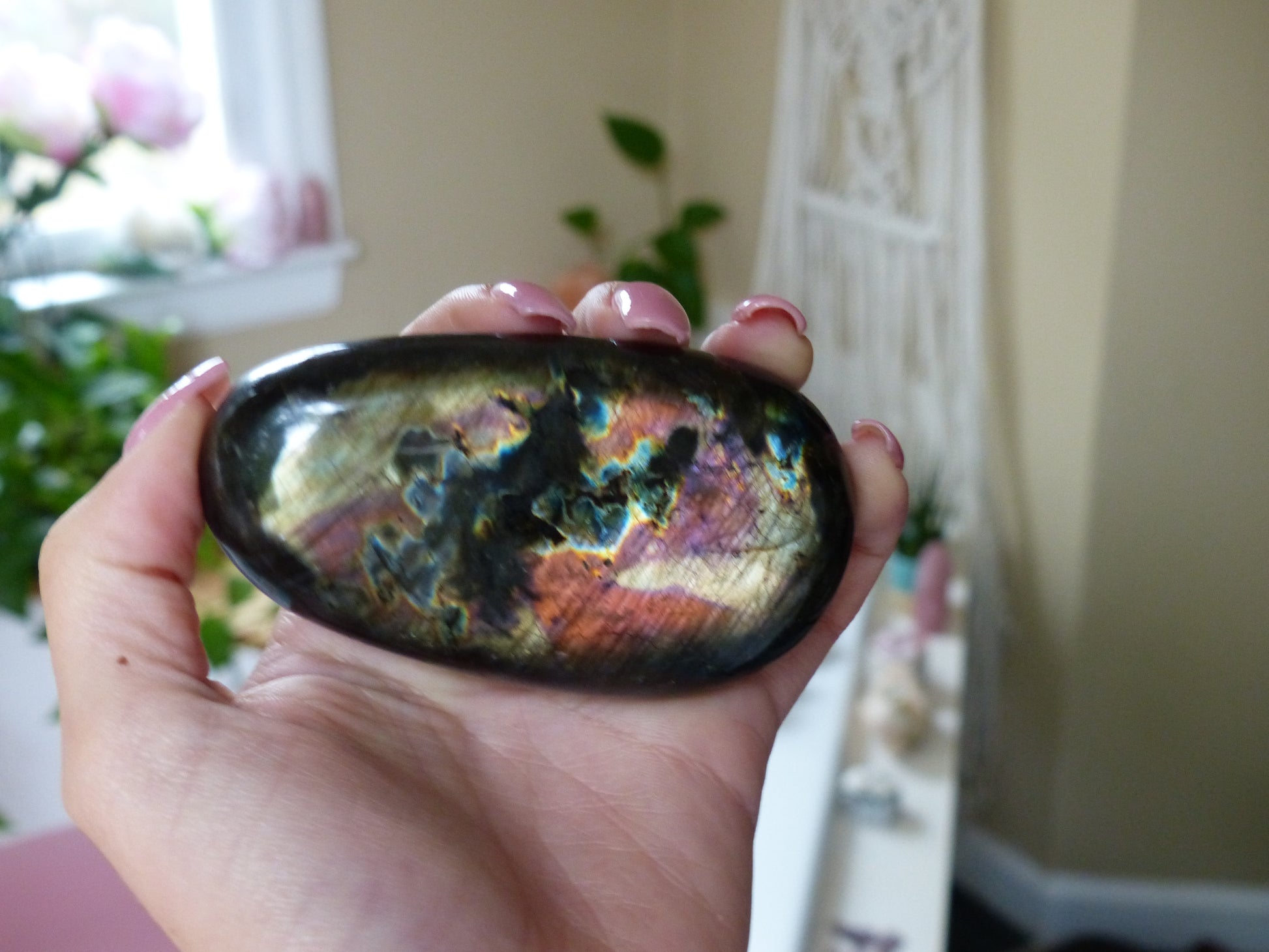 Labradorite Palm Stone (#59) - Simply Affinity