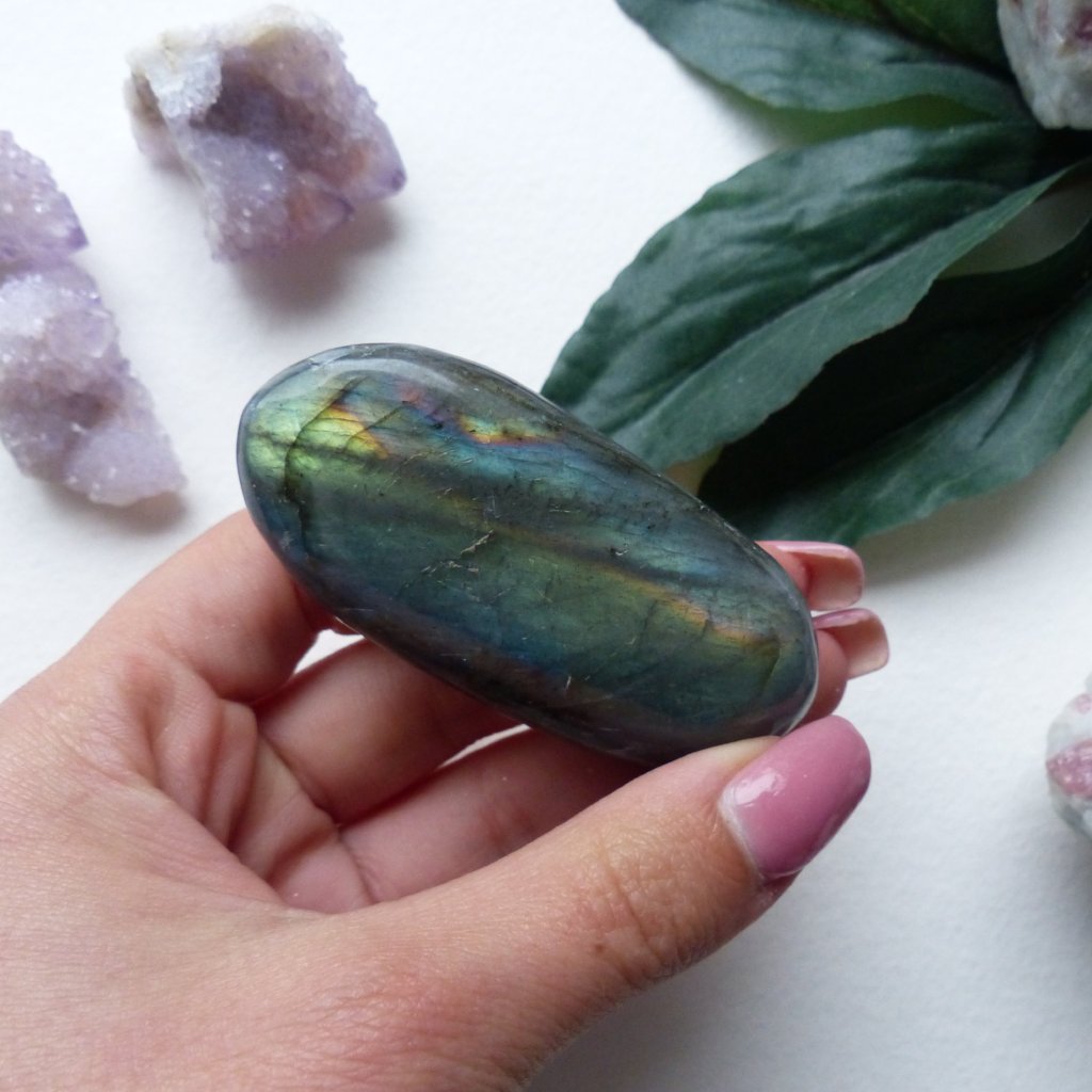 Labradorite Palm Stone (#4) - Simply Affinity
