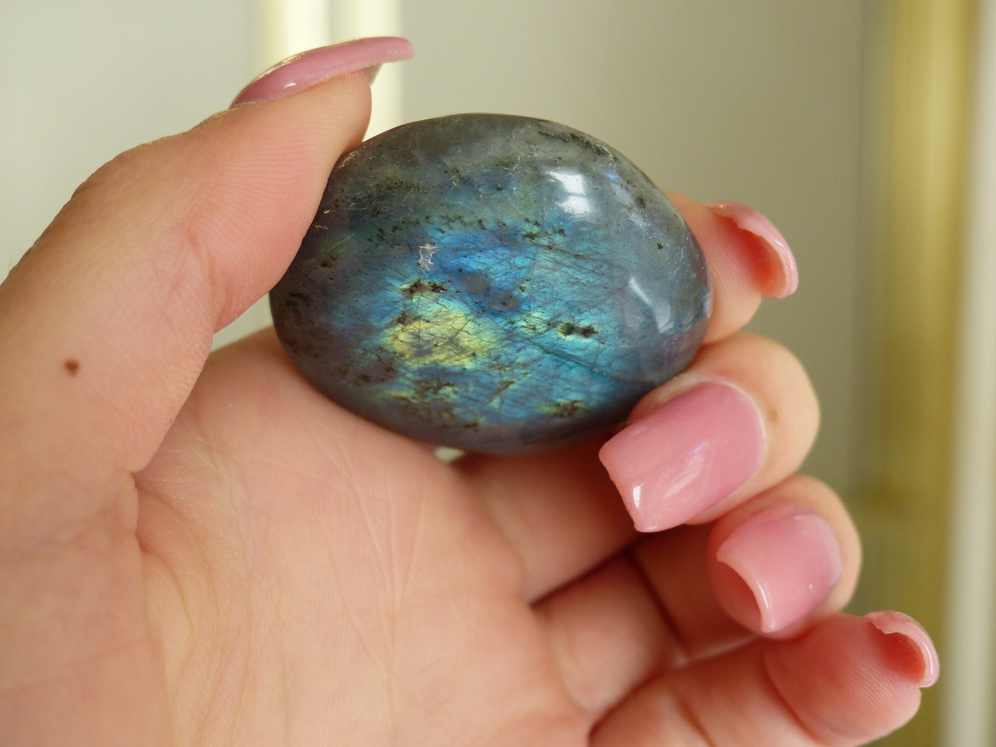Labradorite Pocket Stone (#30) - Simply Affinity