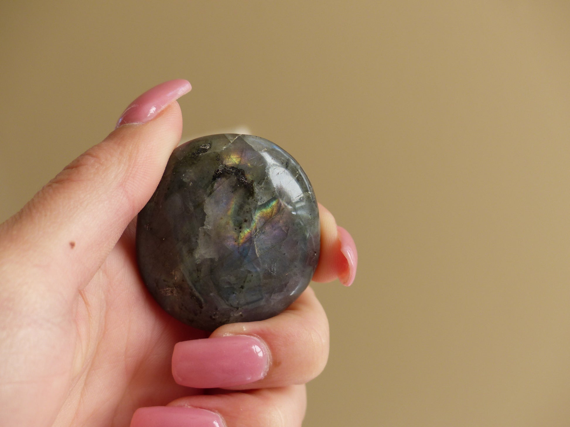 Labradorite Pocket Stone (#30) - Simply Affinity