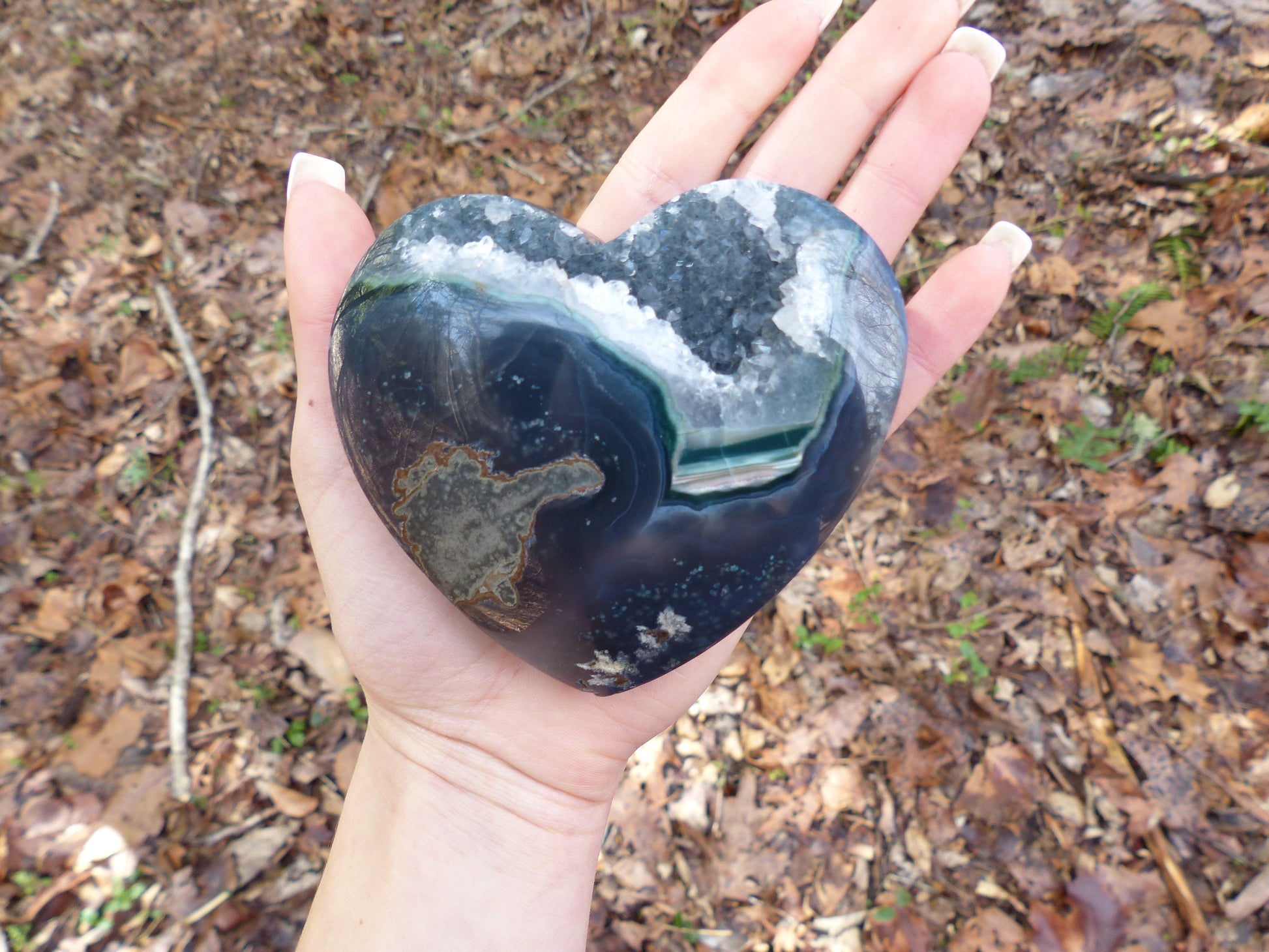 Quartz Geode & Blue Agate Heart (#5) - Simply Affinity