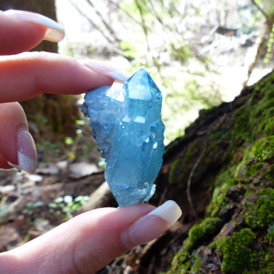 Arkansas Aqua Aura Quartz Point (#2) - Simply Affinity