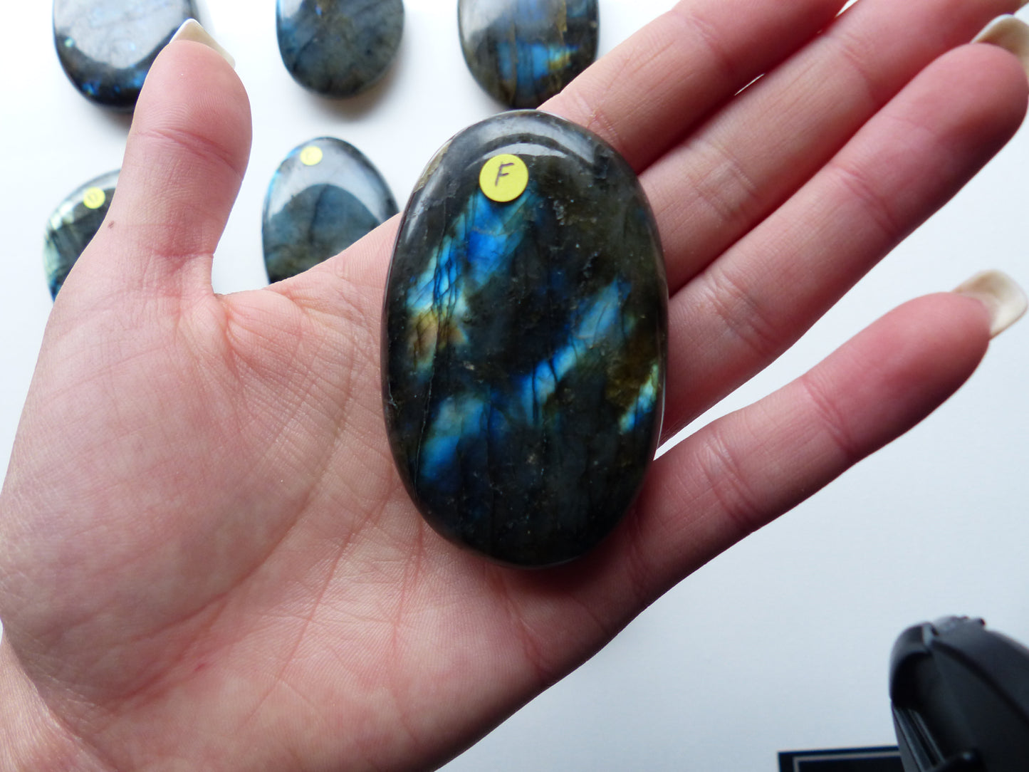 Choose your Labradorite Palm Stone - Simply Affinity