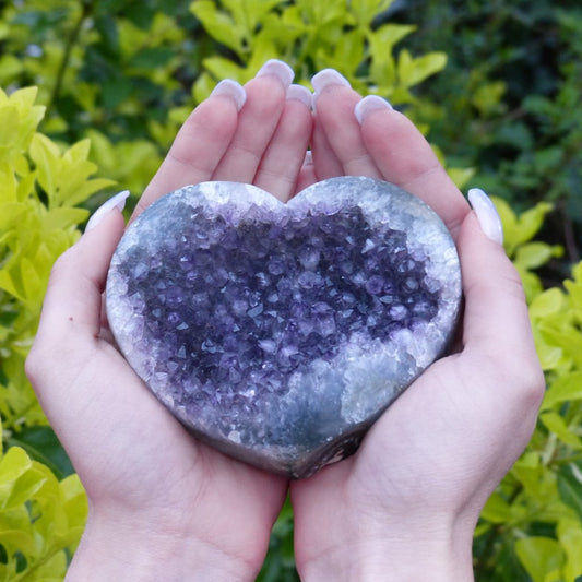 Amethyst Geode Heart (#10) - Simply Affinity