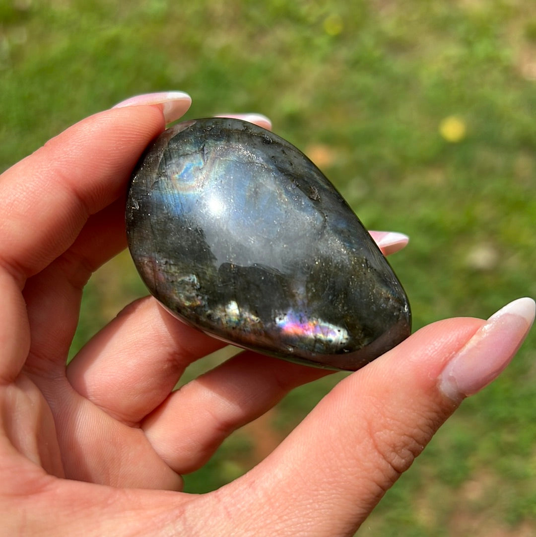 Labradorite Palm Stone (#130) - Simply Affinity