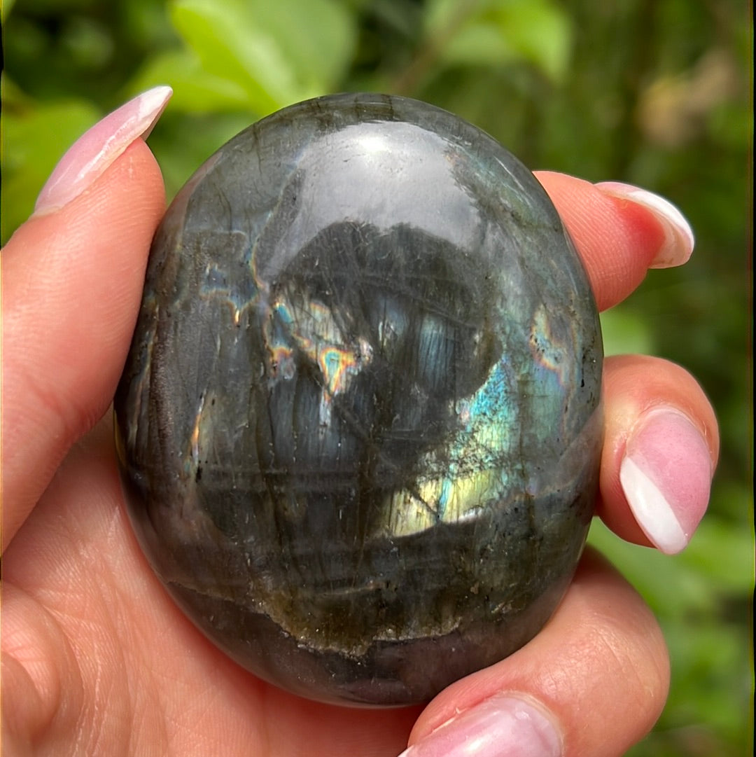 Labradorite Palm Stone (#128) - Simply Affinity