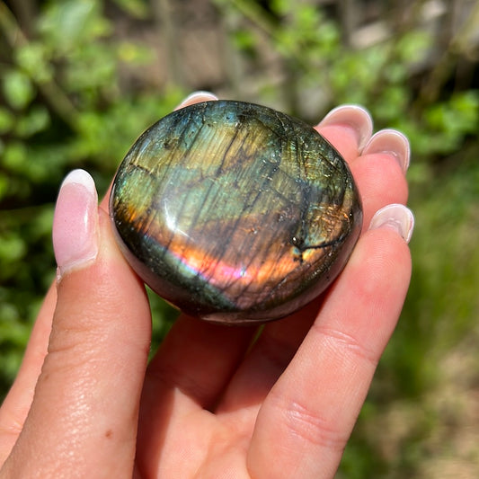 Labradorite Palm Stone (#123) - Simply Affinity