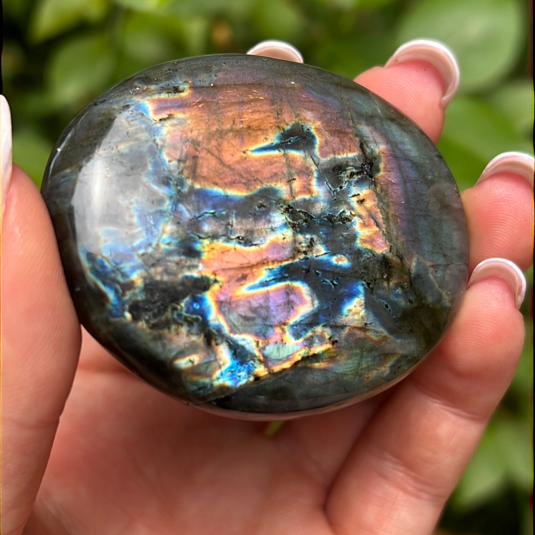 Labradorite Palm Stone (#128) - Simply Affinity