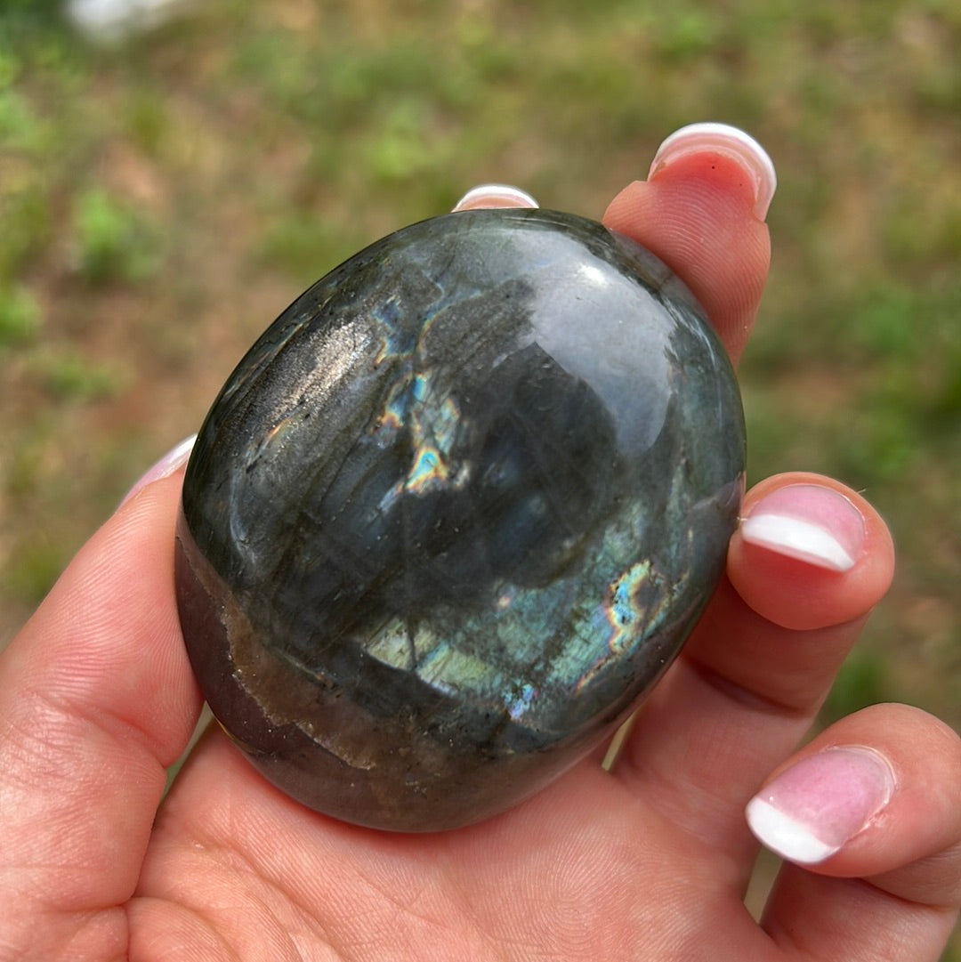 Labradorite Palm Stone (#128) - Simply Affinity