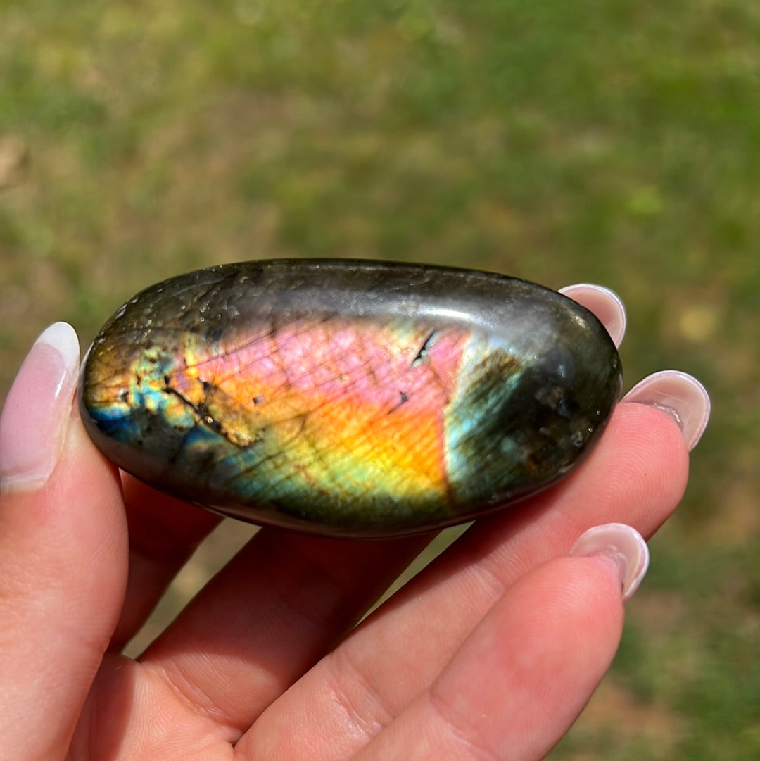 Labradorite Palm Stone (#117) - Simply Affinity