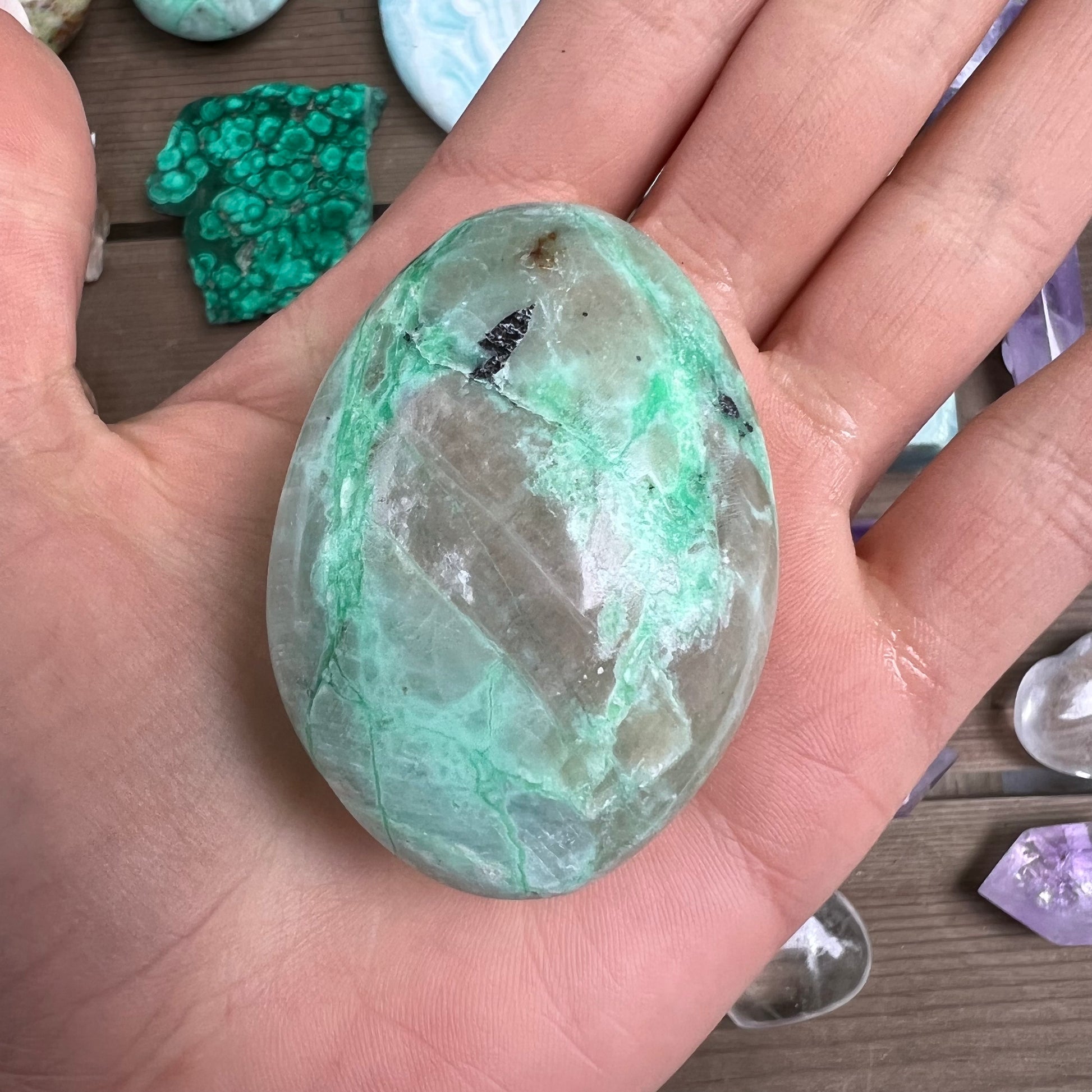 Garnierite Palm Stone (#8) - Simply Affinity