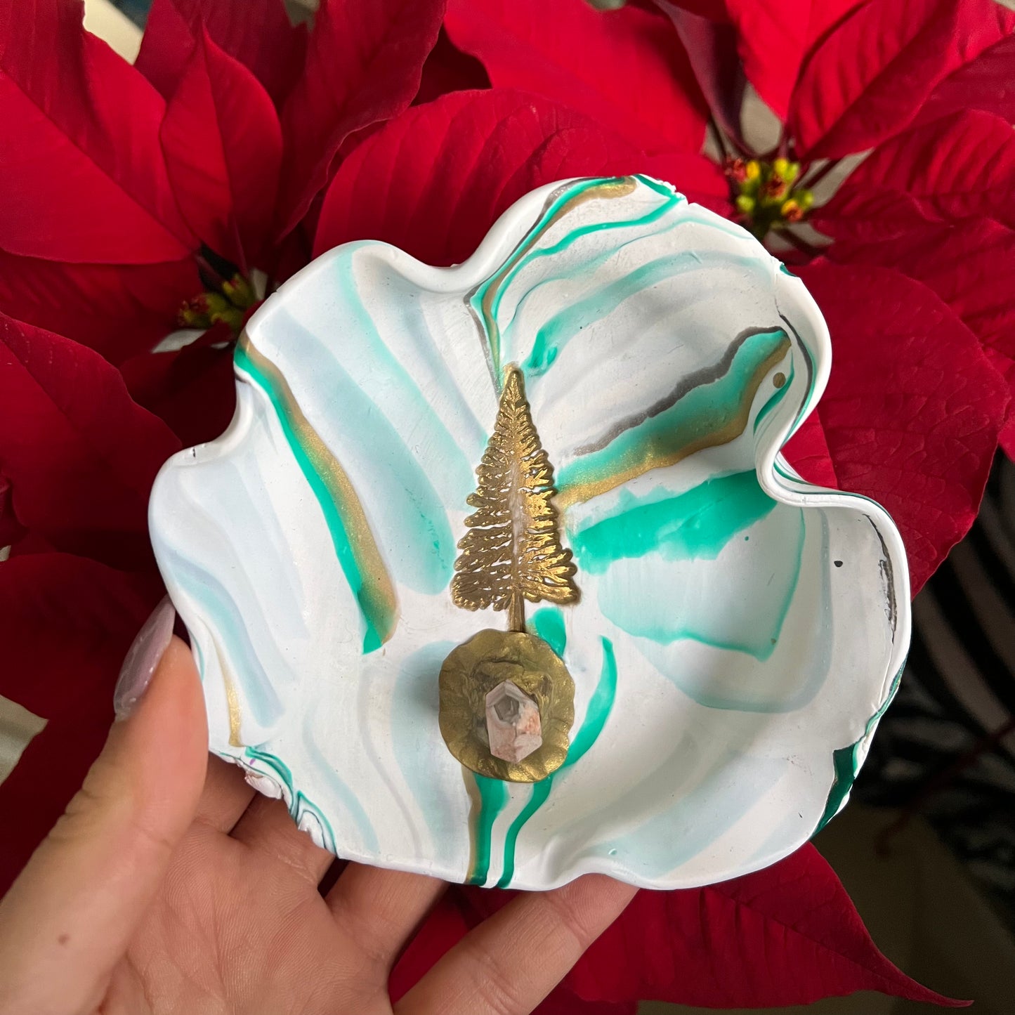 Marbled Spruce Trinket Dish with Quartz - Simply Affinity