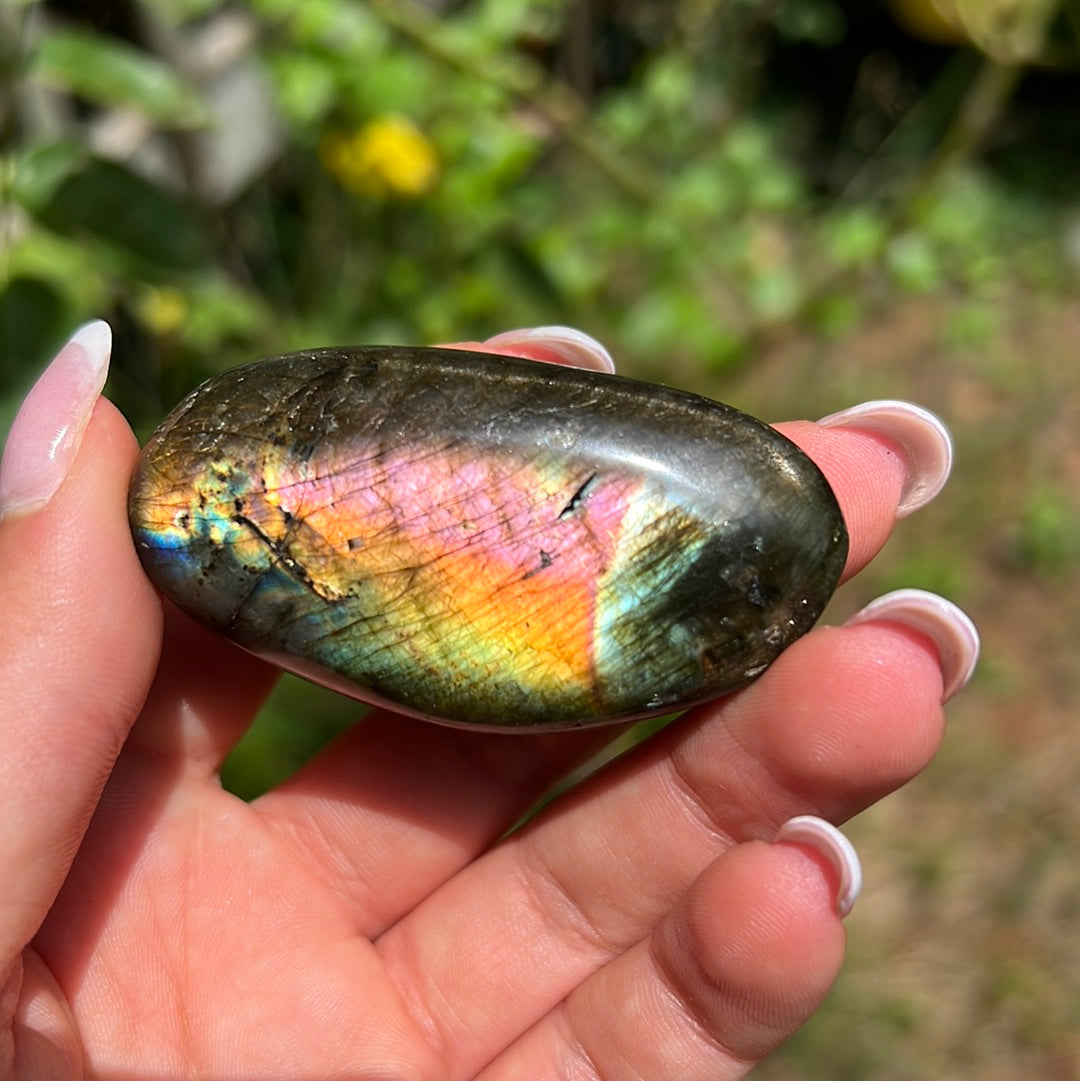 Labradorite Palm Stone (#117) - Simply Affinity