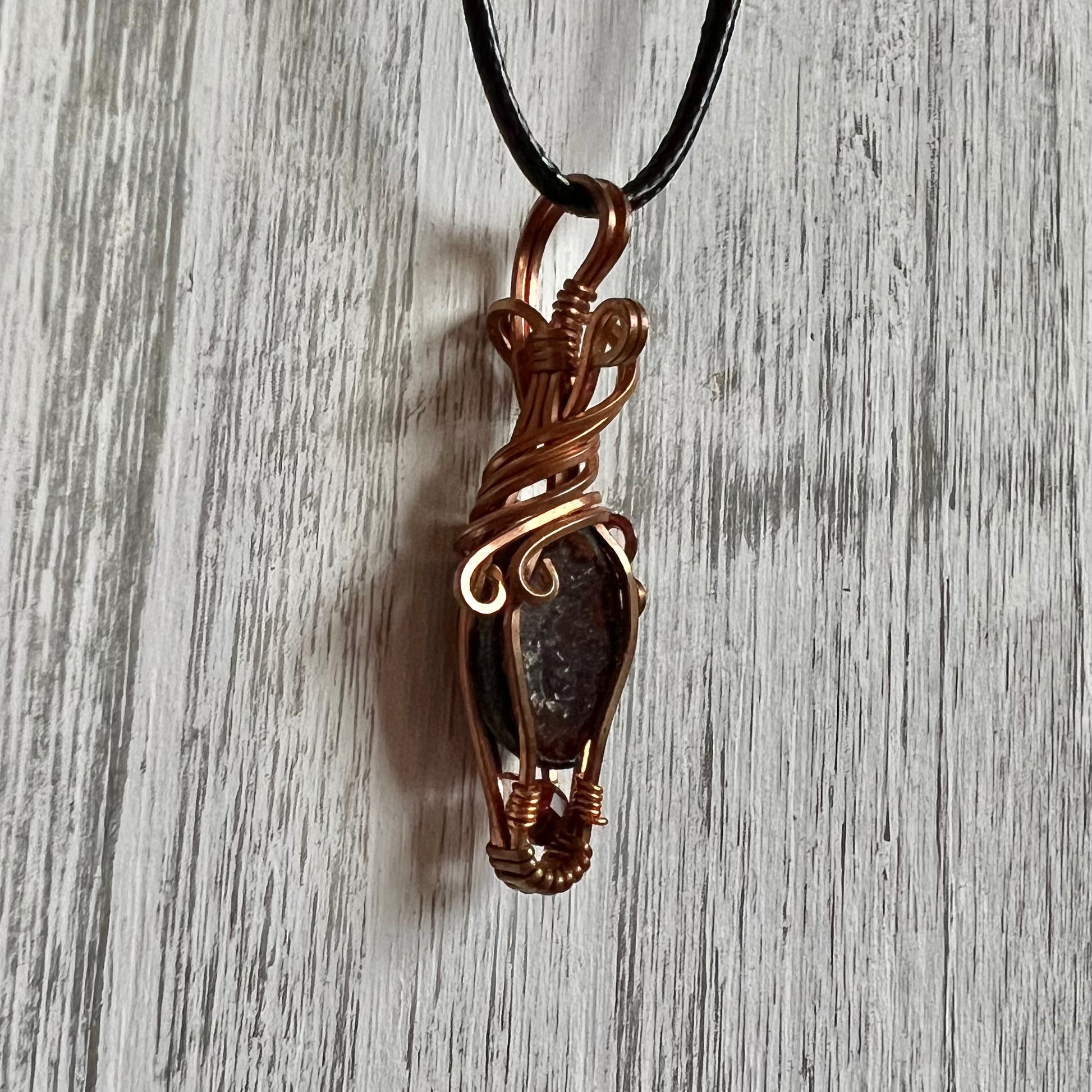 Tabasco Geode Pendant Wire- Wrapped with Garnet Accent Bead - Simply Affinity