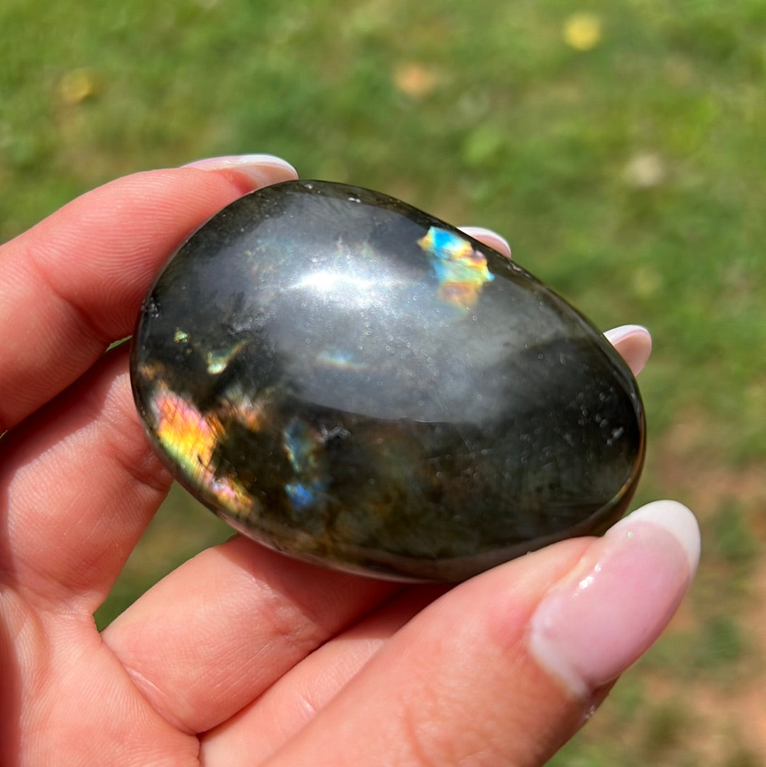 Labradorite Palm Stone (#131) - Simply Affinity