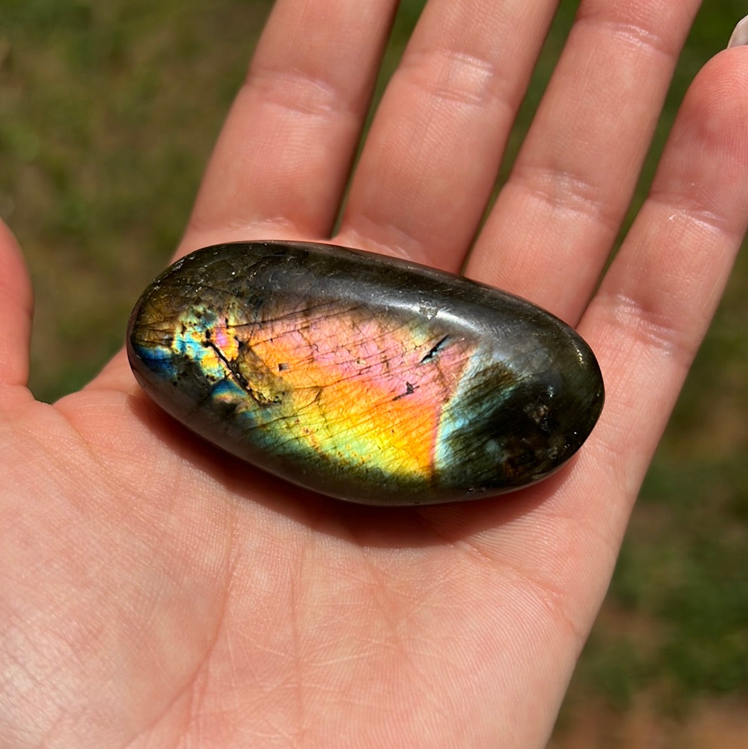 Labradorite Palm Stone (#117) - Simply Affinity