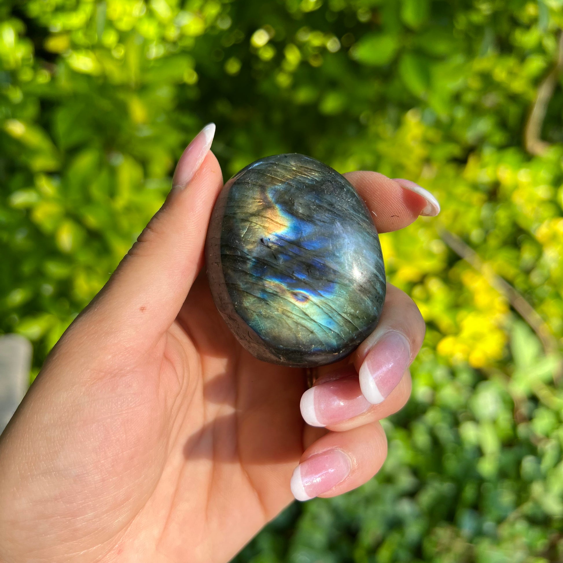 Labradorite Palm Stone (#290) - Simply Affinity