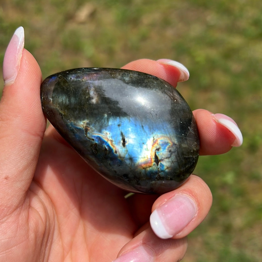 Labradorite Palm Stone (#130) - Simply Affinity