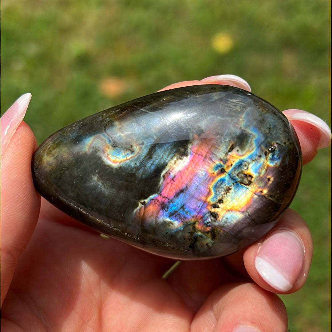 Labradorite Palm Stone (#130) - Simply Affinity