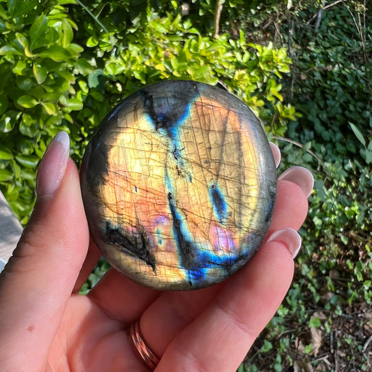 Labradorite Palm Stone (#310) - Simply Affinity